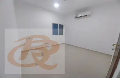 Apartment - 2 Bedrooms - 2 Bathrooms for rent in Abdul Rahman Bin Jassim Street - Mesaieed Road - Al Wakra