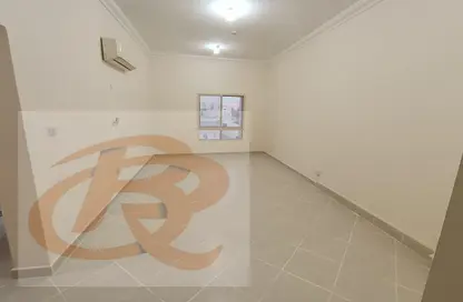 Apartment - 2 Bedrooms - 2 Bathrooms for rent in Tadmur Street - Old Airport Road - Doha