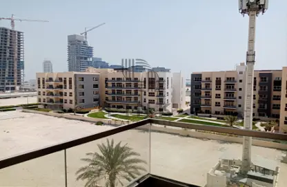 Apartment - 2 Bedrooms - 2 Bathrooms for sale in Fox Hills South - Fox Hills - Lusail