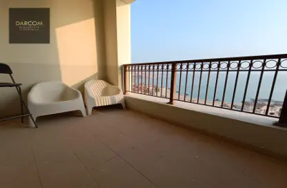 Apartment - 2 Bedrooms - 3 Bathrooms for rent in Viva East - Viva Bahriyah - The Pearl Island - Doha