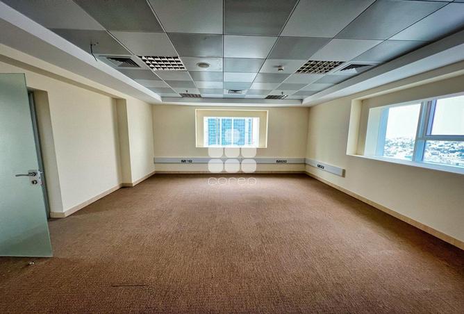 Office Space - Studio - 2 Bathrooms for rent in West Bay Tower - West Bay - West Bay - Doha