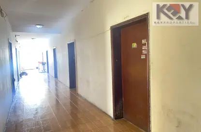 Whole Building - Studio - 1 Bathroom for rent in Industrial Area - Industrial Area - Doha