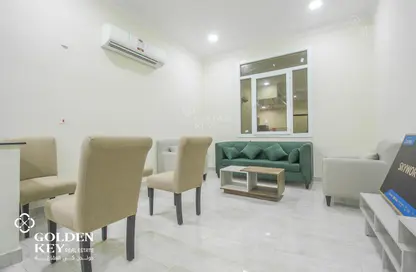 Apartment - 1 Bedroom - 2 Bathrooms for rent in Street 871 - Al Duhail South - Al Duhail - Doha