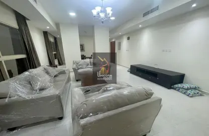 Apartment - 2 Bedrooms - 2 Bathrooms for rent in Fereej Bin Mahmoud South - Fereej Bin Mahmoud - Doha