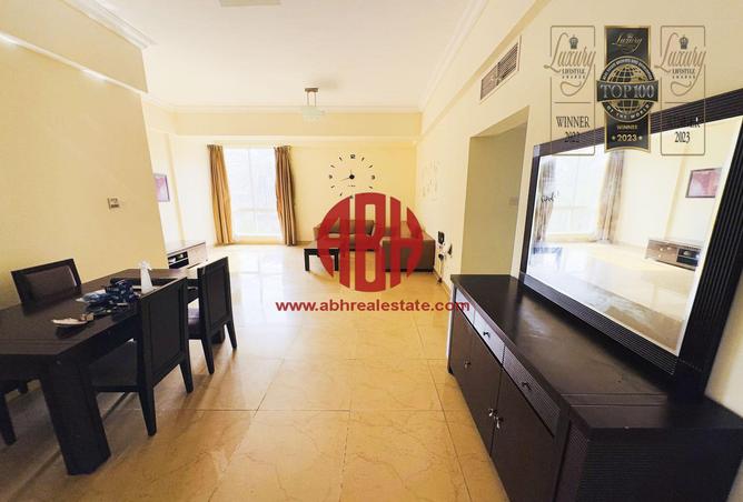 Apartment - 2 Bedrooms - 2 Bathrooms for rent in Y building 12 - Al Sadd - Doha