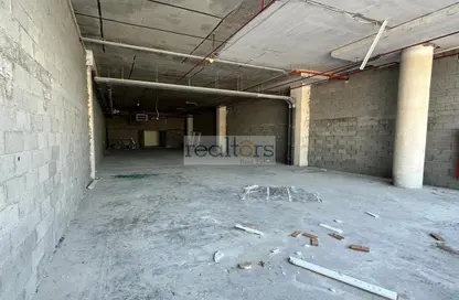 Retail - Studio - 2 Bathrooms for rent in Jawharat Lusail - Marina District - Lusail