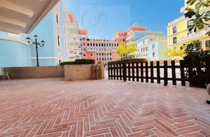 Apartment - 1 Bedroom - 2 Bathrooms for rent in Teatro - Qanat Quartier - The Pearl Island - Doha