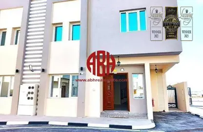 Villa - 7 Bedrooms - 7 Bathrooms for rent in Al Isteqlal Road - Diplomatic Area - Doha