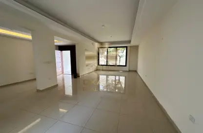 Villa - 4 Bedrooms - 5 Bathrooms for rent in Old Airport Road - Old Airport Road - Doha