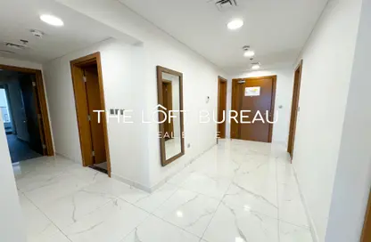 Apartment - 2 Bedrooms - 4 Bathrooms for rent in West Bay Tower - West Bay - West Bay - Doha