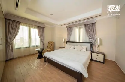 Apartment - 2 Bedrooms - 2 Bathrooms for rent in Regency Pearl 1 - Regency Pearl 1 - The Pearl Island - Doha