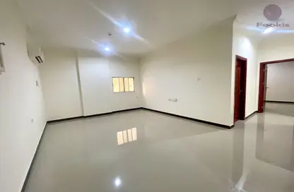 Apartment - 2 Bedrooms - 2 Bathrooms for rent in Tadmur Street - Old Airport Road - Doha