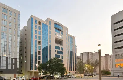 Apartment - 3 Bedrooms - 3 Bathrooms for rent in Musheireb - Musheireb - Doha