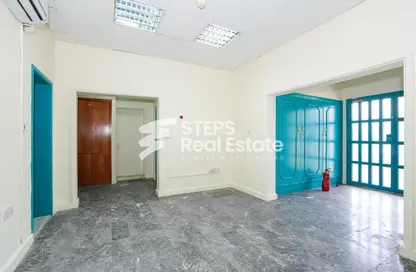 Office Space - Studio - 2 Bathrooms for rent in Financial Square - C-Ring - Doha