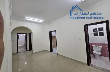 Apartment - 2 Bedrooms - 2 Bathrooms for rent in Bin Omran - Fereej Bin Omran - Doha