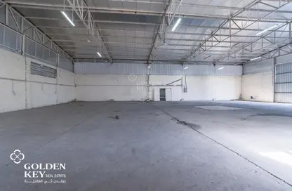 Warehouse - Studio - 1 Bathroom for rent in Industrial Area 1 - Industrial Area - Doha