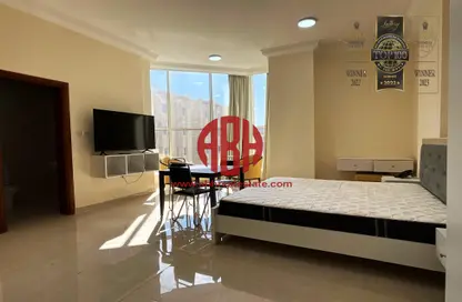 Apartment - 1 Bathroom for rent in Al Bawakir Building - Al Sadd - Doha