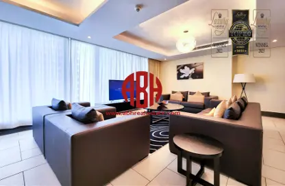 Apartment - 2 Bedrooms - 3 Bathrooms for rent in Commercial Bank Plaza - West Bay - West Bay - Doha