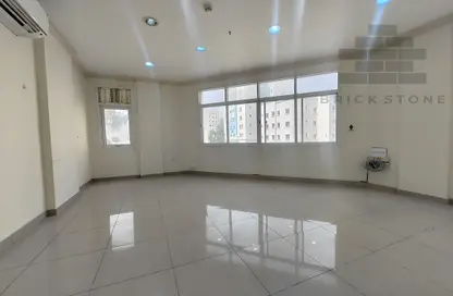 Apartment - 3 Bedrooms - 3 Bathrooms for rent in Al Muntazah Street - Al Muntazah - Doha