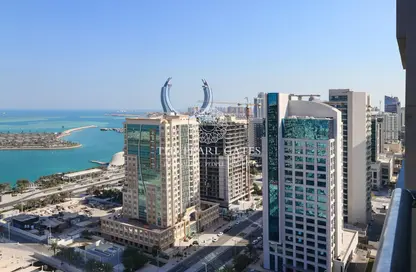 Apartment - 2 Bedrooms - 3 Bathrooms for sale in Lusail City - Lusail