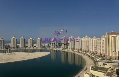 Penthouse - 4 Bedrooms - 6 Bathrooms for rent in Viva West - Viva Bahriyah - The Pearl Island - Doha