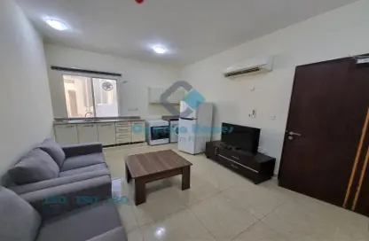 Apartment - 1 Bedroom - 2 Bathrooms for rent in Hadramout Street - Doha Al Jadeed - Doha