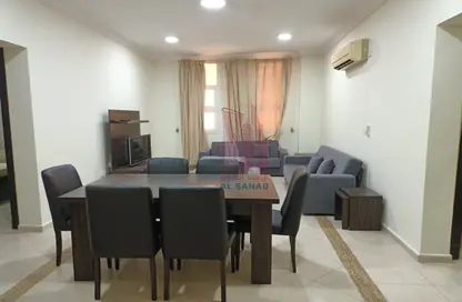 Apartment - 2 Bedrooms - 2 Bathrooms for rent in Anas Street - Fereej Bin Mahmoud North - Fereej Bin Mahmoud - Doha