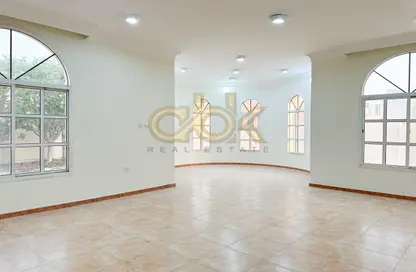 Villa - Studio for rent in Al Dafna - Al Dafna - Doha