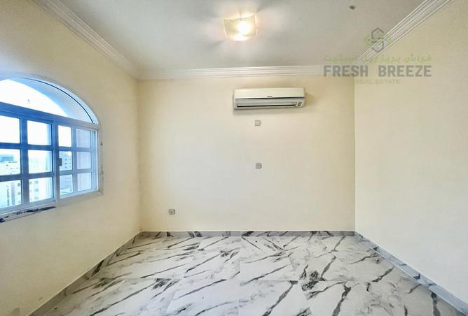 Rent In Al Muntazah: Unfurnished 3bhk Apartment For Family | Property ...