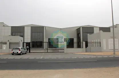 Warehouse - Studio - 7+ Bathrooms for rent in East Industrial Street - Birkat Al Awamer - Al Wakra