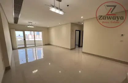 Apartment - 2 Bedrooms - 2 Bathrooms for rent in Marina Residences 195 - Marina District - Lusail