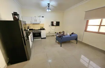 Apartment - 1 Bathroom for rent in Al Duhail - Doha