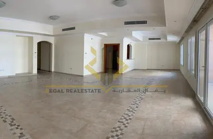 Apartment - 3 Bedrooms - 4 Bathrooms for sale in Porto Arabia - The Pearl Island - Doha