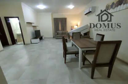 Apartment - 2 Bedrooms - 3 Bathrooms for rent in Al Zubair Bakkar Street - Al Sadd - Doha