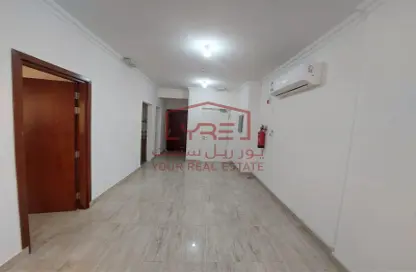 Apartment - 2 Bedrooms - 1 Bathroom for rent in Al Sadd Road - Al Sadd - Doha