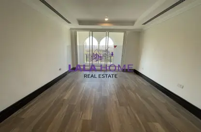 Apartment - 1 Bedroom - 2 Bathrooms for rent in Imperial Diamond - Viva Bahriyah - The Pearl Island - Doha