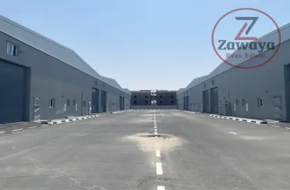 Warehouse - Studio - 1 Bathroom for rent in East Industrial Street - Birkat Al Awamer - Al Wakra