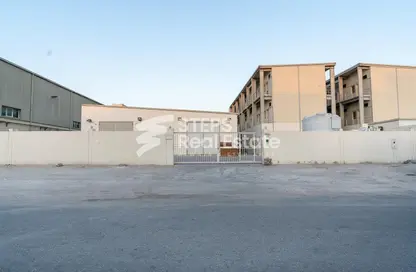 Warehouse - Studio for rent in Industrial Area 4 - Industrial Area - Industrial Area - Doha