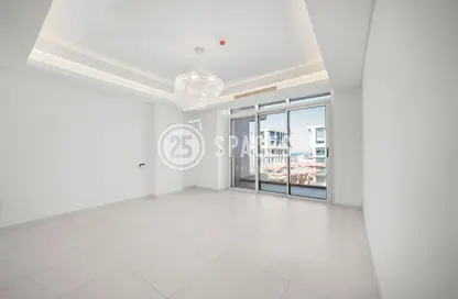 Apartment - 1 Bedroom - 2 Bathrooms for sale in Gewan Island - The Pearl Island - Doha