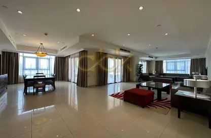 Penthouse - 3 Bedrooms - 5 Bathrooms for rent in West Porto Drive - Porto Arabia - The Pearl Island - Doha