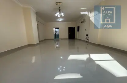 Apartment - 3 Bedrooms - 4 Bathrooms for rent in Fereej Bin Mahmoud South - Fereej Bin Mahmoud - Doha