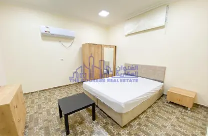 Apartment - Studio - 1 Bathroom for rent in Street 871 - Al Duhail South - Al Duhail - Doha