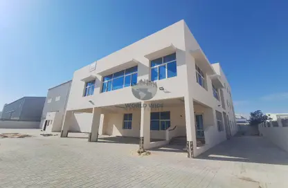 Warehouse - Studio - 7+ Bathrooms for rent in East Industrial Street - Birkat Al Awamer - Al Wakra