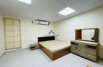 Apartment - Studio - 1 Bathroom for rent in Al Aziziyah - Doha