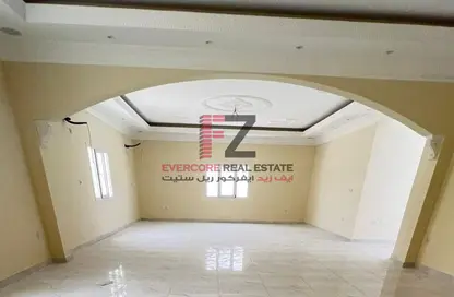 Villa - 5 Bedrooms - 5 Bathrooms for rent in Old Airport Road - Old Airport Road - Doha