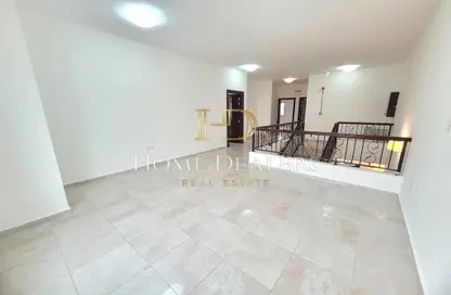 Villa - 3 Bedrooms - 5 Bathrooms for rent in Al Luqta - Al Luqta - Doha