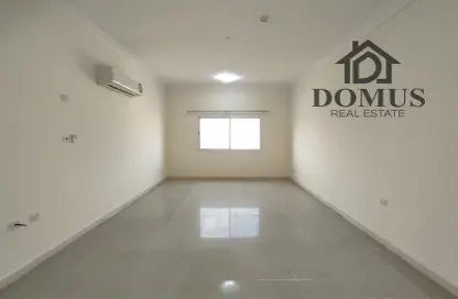 Apartment - 3 Bedrooms - 3 Bathrooms for rent in Thabit Bin Zaid Street - Al Mansoura - Doha