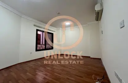 Apartment - 3 Bedrooms - 3 Bathrooms for rent in RASTEC 28 - Abdullah Bin Masoud Street - Fereej Bin Mahmoud - Doha