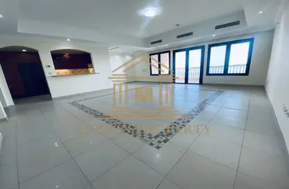 Apartment - 3 Bedrooms - 4 Bathrooms for rent in West Porto Drive - Porto Arabia - The Pearl Island - Doha