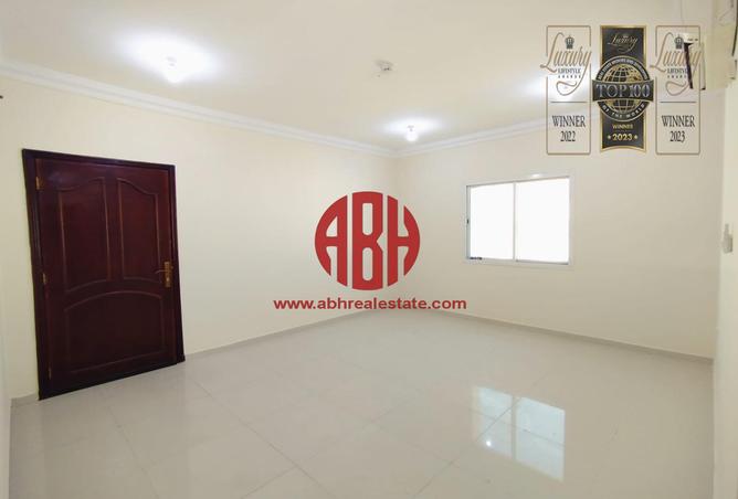 Apartment - 2 Bedrooms - 2 Bathrooms for rent in Al Wakra - Al Wakra - Al Wakrah - Al Wakra